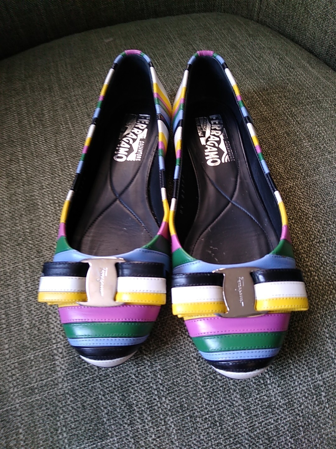 Picture 1 of 12