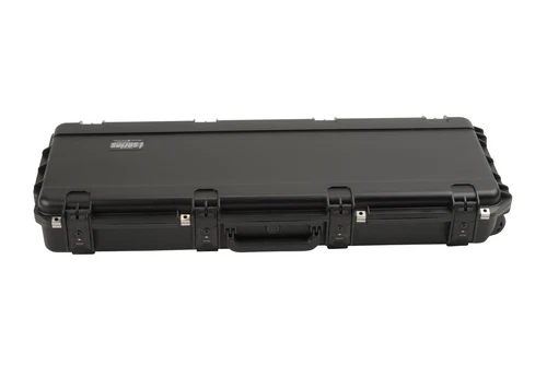 SKB CASES 3I-4214-66 WATERPROOF FLIGHT CASE FOR STRAT / TELE STYLE GUITARS NEW
