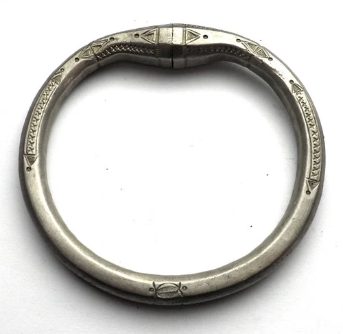 Manilla Currency Bracelet Silver Tone 87mm Tribal Anklet Etched Bangle. BB22