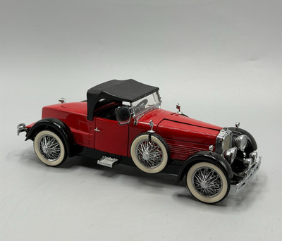 Franklin Mint 1928 Stutz Black Hawk Boattail Speedster 1/24 Scale