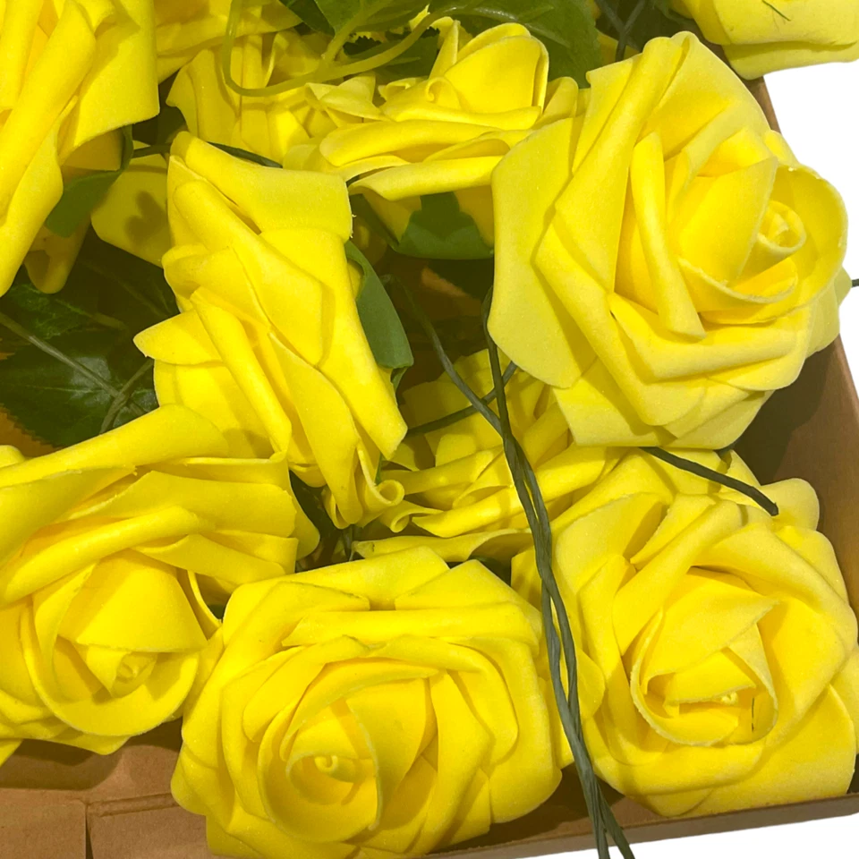 22 Lings Momento 3" Rosas Flores Artificiales Realistas Amarillo Imitación Novia Boda Foto 3 de 4