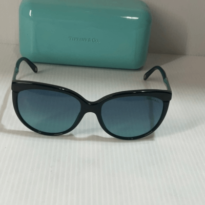 Tiffany & Co. サングラス TF4097 Tiffany woman's Sunglasses TF 4097 cat eye black frame blue lenses