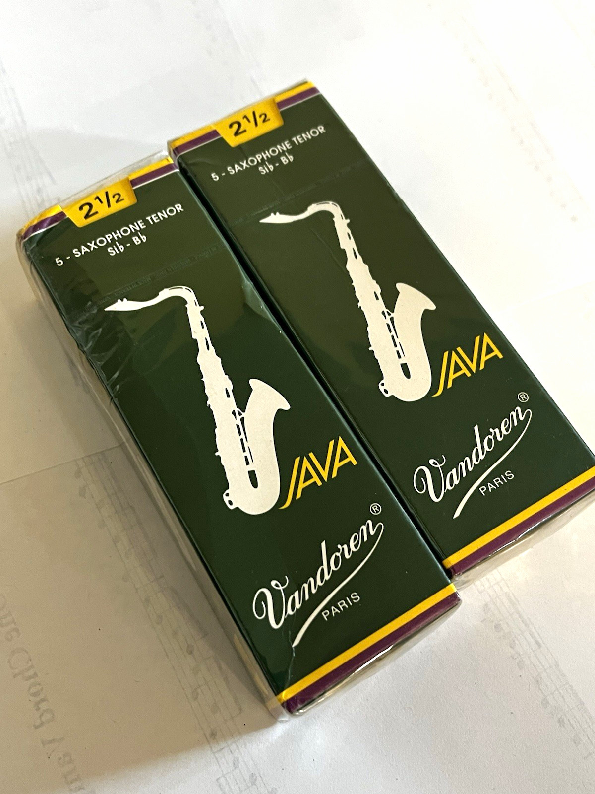 Vandoren Java Tenor Saxophone Reeds Strength 2 1/2 Green box Sealed Boxes