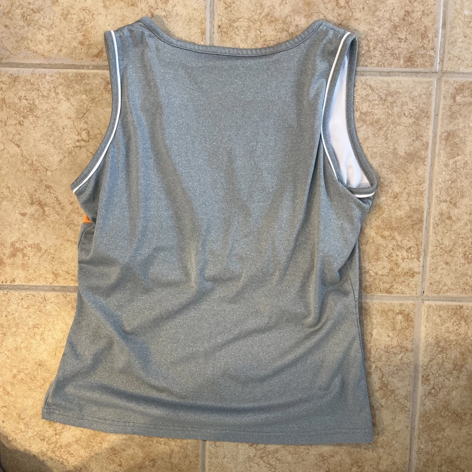 Regata de tênis Bolle feminina L sem mangas cinza/laranja/branco prateleira sutiã embutida - Imagem 3 de 4