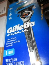 Gillette Proglide Razor - 1 Razor - 1 Cartridge