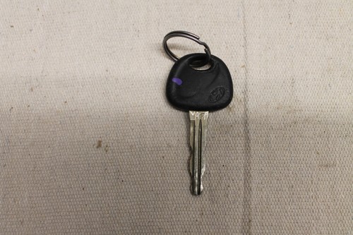 Hyundai Sonata 06 07 Conventional Ignition Switch Automatic (1) Key #1947 - Picture 7 of 7