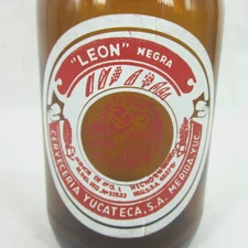 RARE LEON NEGRA Cerveceria Yucateca SA Merida Mexico steinie painted beer bottle
