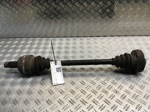 Antriebswelle BMW 1er (E81) 116i 90kW 122PS hinten links  MOTORSCHADEN !!!!!!