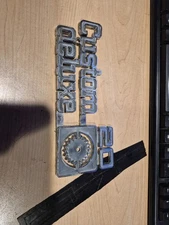 Chevrolet Custom Deluxe 20 Fender Nameplate Emblem 349683 75 - 80