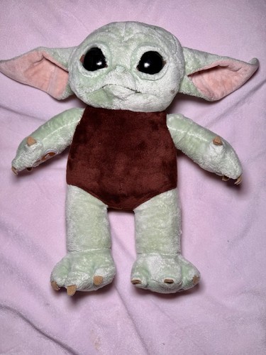 Build-A-Bear Workshop Star Wars The Mandalorian Grogu Plush Toy 14" - Picture 4 of 8