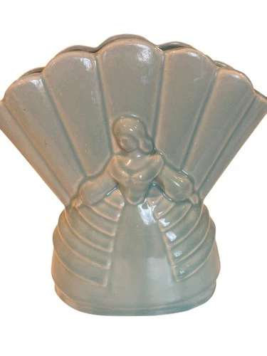 Vintage Red Wing Art Pottery Fan Vase #218 8” 1930s double sided woman vase