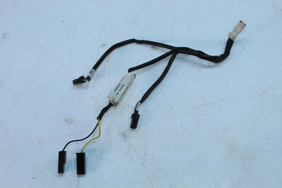 2011 Ducati Multistrada 1200 S chicote de fios sinal de volta traseiro 51017001A - Imagem 3 de 4