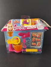2010 Barbie Baking Time Accessory Playset w/ Working Push-Button Stand Mixer NEW
