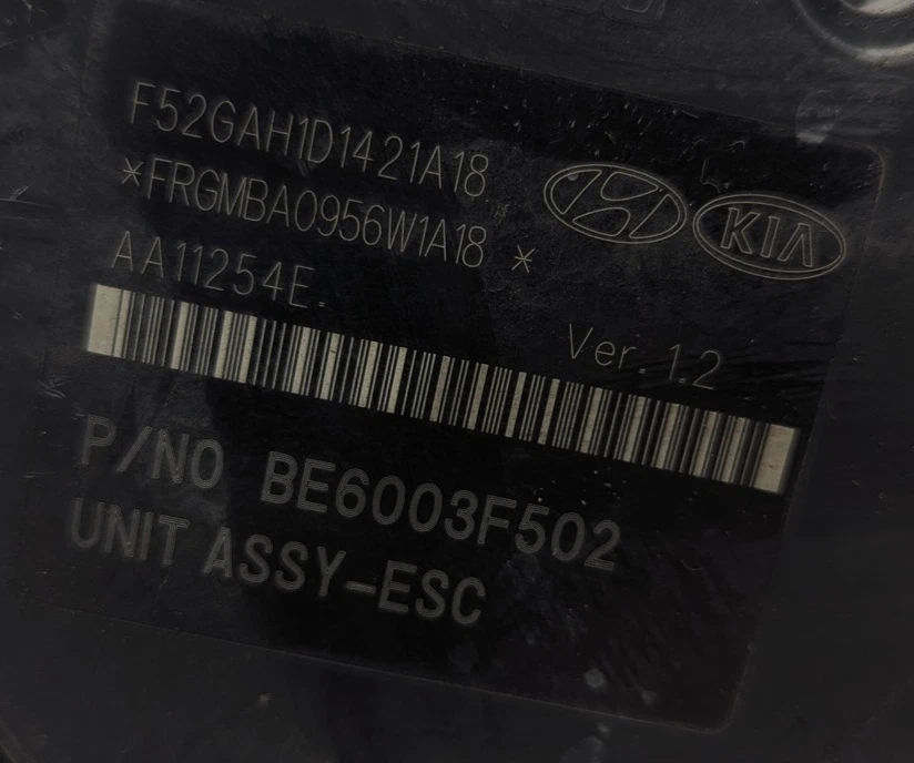 2012 2013 2014 Hyundai Azera ABS módulo bomba de freio antibloqueio 58920-3V300 - Imagem 2 de 4