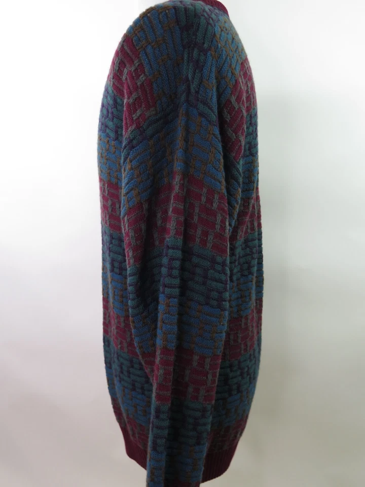 Pendleton Mens Pure Wool Green Red Blue Geometric Crewneck Sweater Large USA - Image 4 of 4