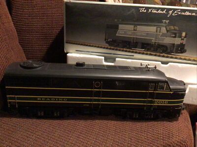 Aristo-Craft ART-22016 Reading FA-1 Diesel Locomotive train engine  *G-Scale*