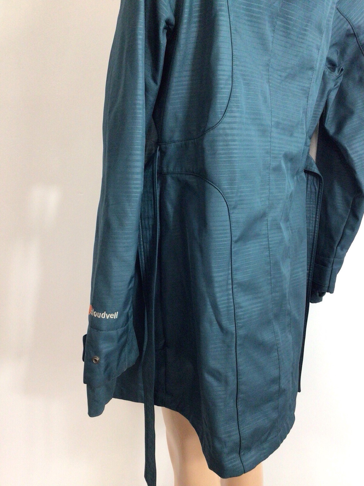 Cloudveil Jacket Coat Womens Medium - image 4