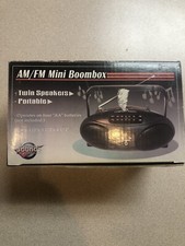 Twin Speakers Mini Boombox AM FM Radio Model YaZaki SKC TESTED WORKING