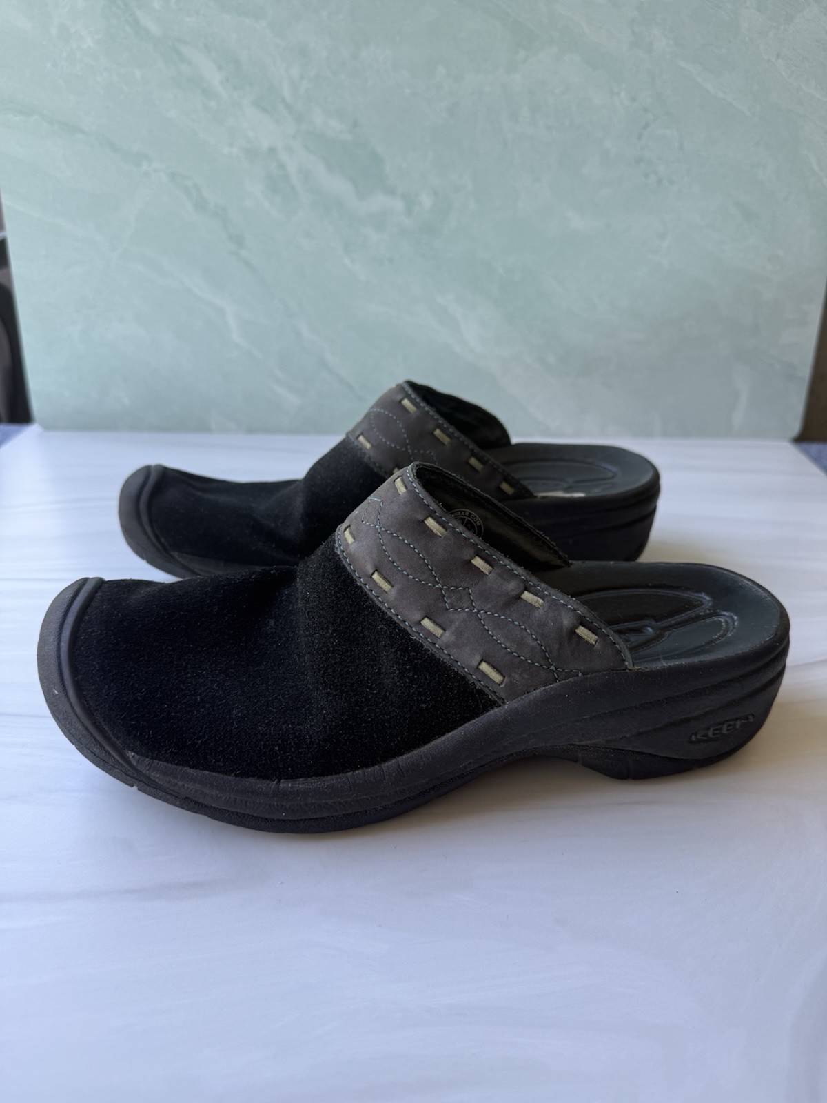 KEEN Chambers slip on donna nero scamosciato mules comodo outdoor boho TAGLIA 9 5