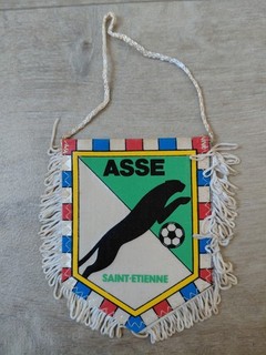 Fanion AS Saint Étienne (ASSE) football avec franges saison avant 2000