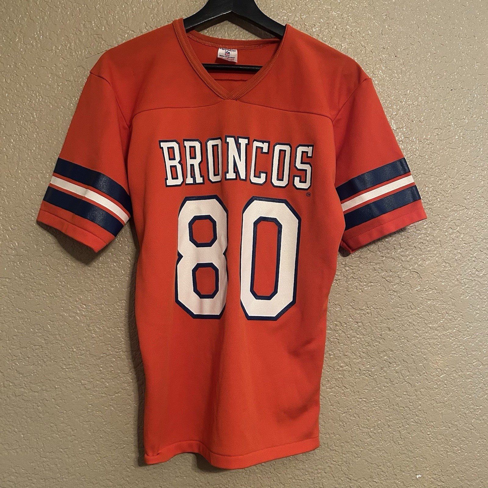 Picture 1 of 6