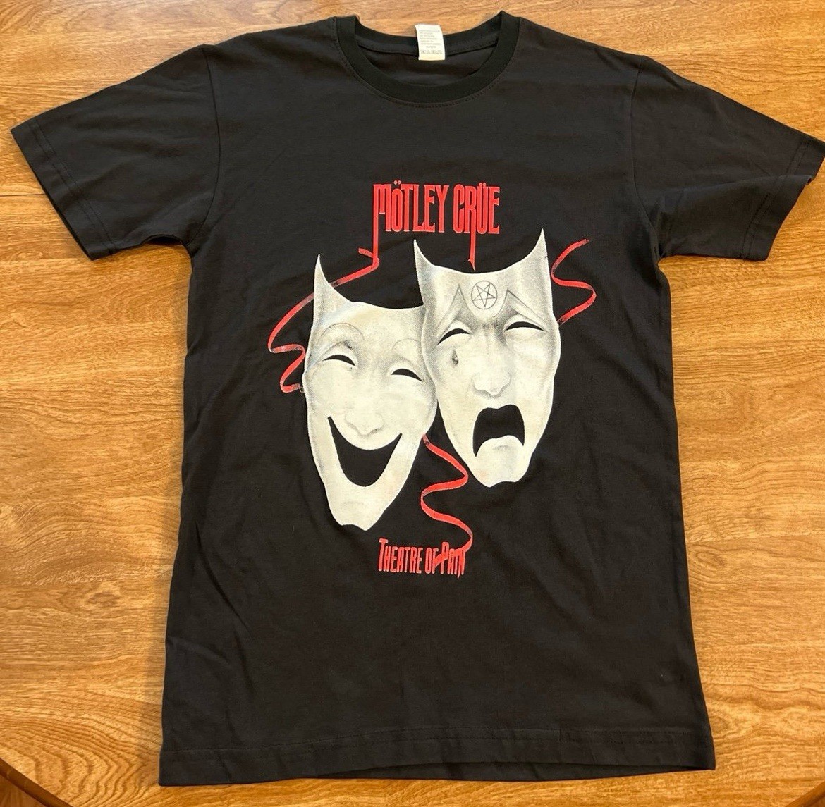 NEW Mötley Crüe Theatre Of Pain T-Shirt, S
