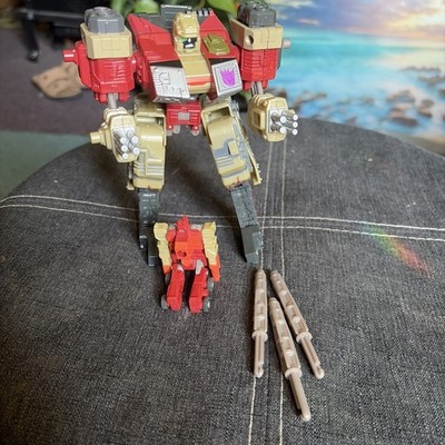 Transformers Armada Demolishor & Blackout Super-Con Deluxe missing 1 missile