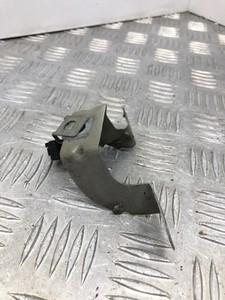 BMW 5 GT F07 2010 Halterung Kotflügel 23310110 7193424