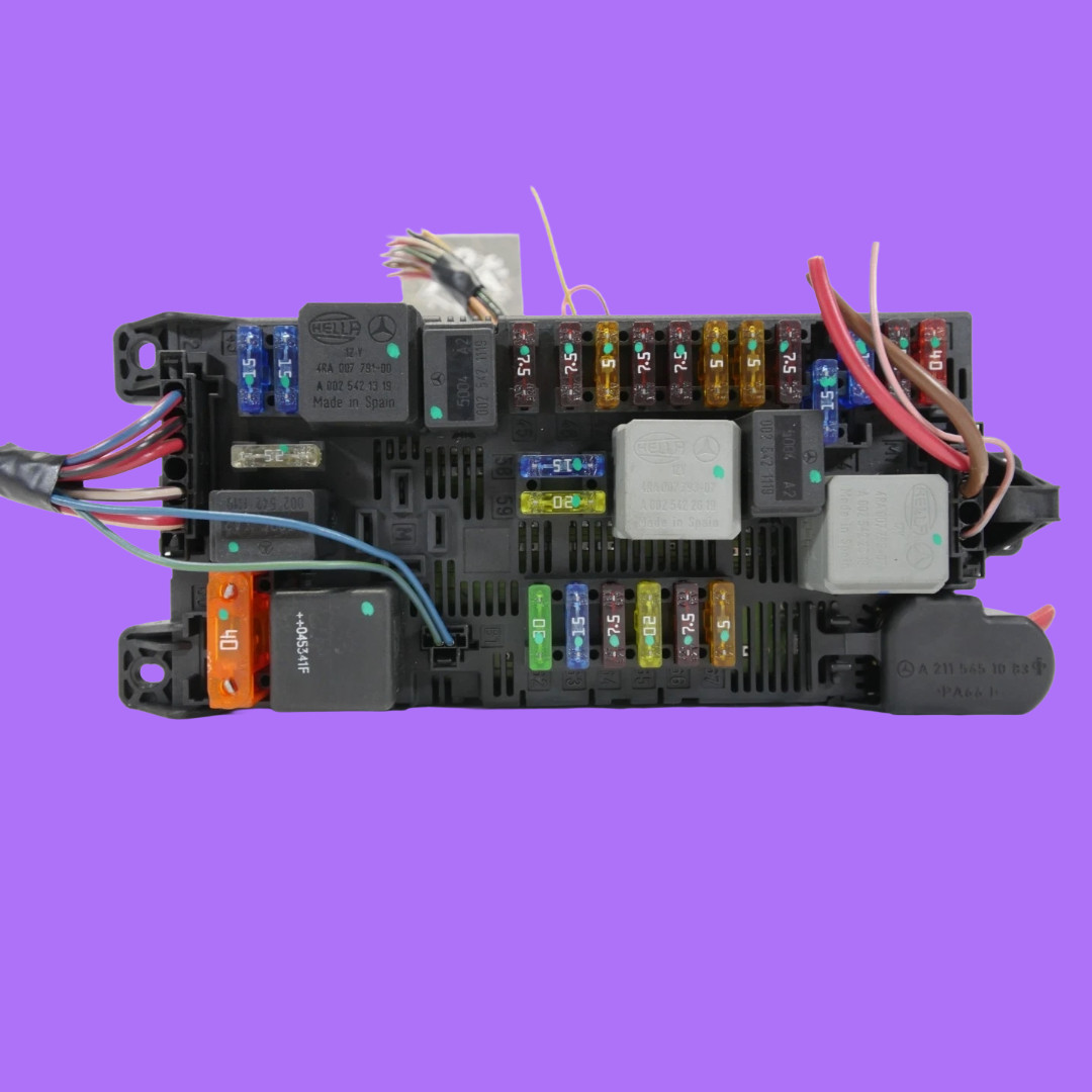 🟩03-09 W211 E55 CLS55 E63 E350 E550 Front SAM Module 2115453901 Fuse Box OEM