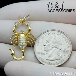 925 Sterling Silver Icy Cz Gold Plated 3D Scorpion Pendant Agp311
