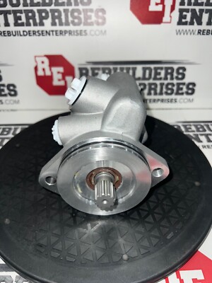 Paccar MX13 Power Steering Hydraulic & Fuel Lift Pump Assembly