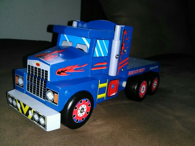 Wooden Flat Bed Toy Truck!   RECOVERY * Wheels Roll * Excellent Shape! Thick!