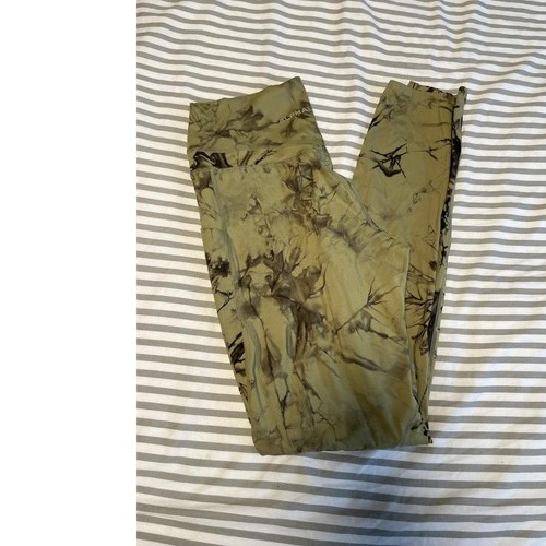 Alphalete Surface Pocket - medium