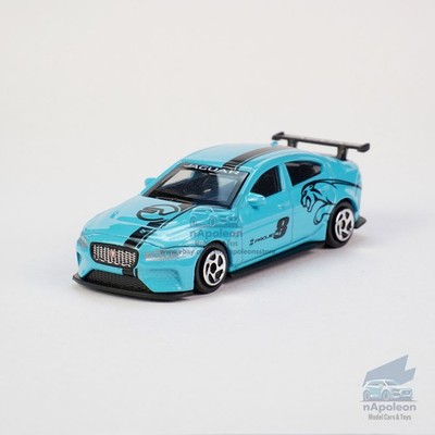 1:64 Jaguar XE SV Project 8 Model Car Diecast Toy Vehicle Collection Gift Blue
