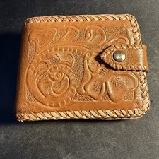 VTG Western Artisan Hand Tooled Crafted Mens Leather Wallet Flower Design Brown