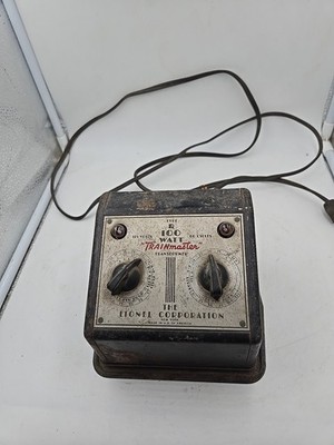 Lionel transformer R 100 watt  transformer Hums