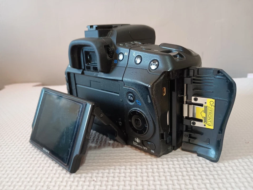 Sony Alpha 350, photo 4 of 5