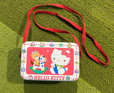 Sanrio 1976 1987 Vintage Hello Kitty & Tiny Chum Mini Metal Lunchbox Purse