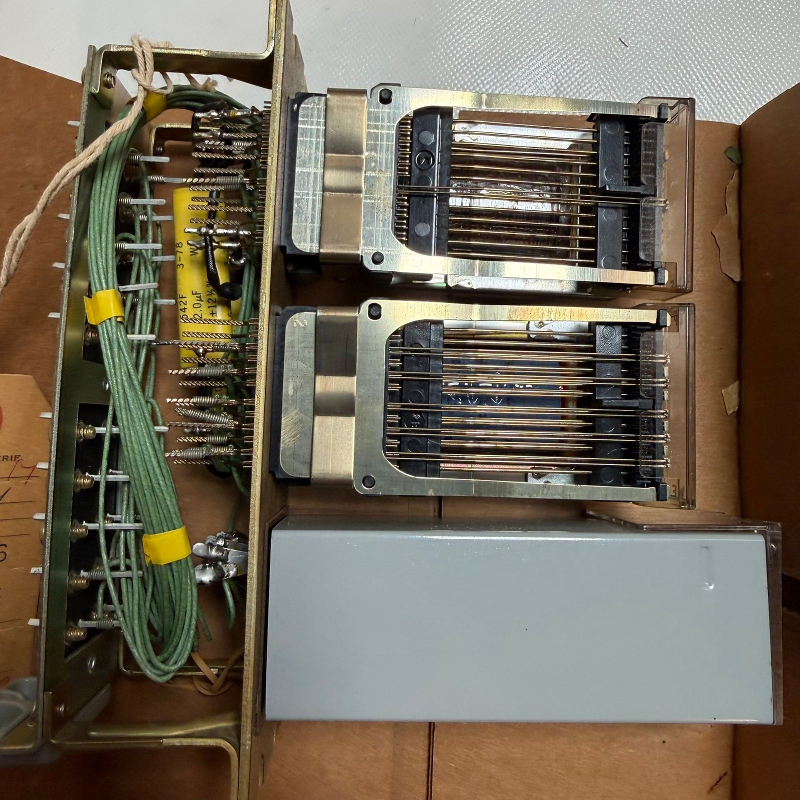 Telecom Riser Bell Western Electric 225A Terminal Block Relay Switching Unit Vintage ...