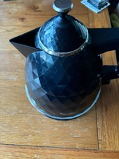 De'Longhi KBJ3001 Brillante Kettle