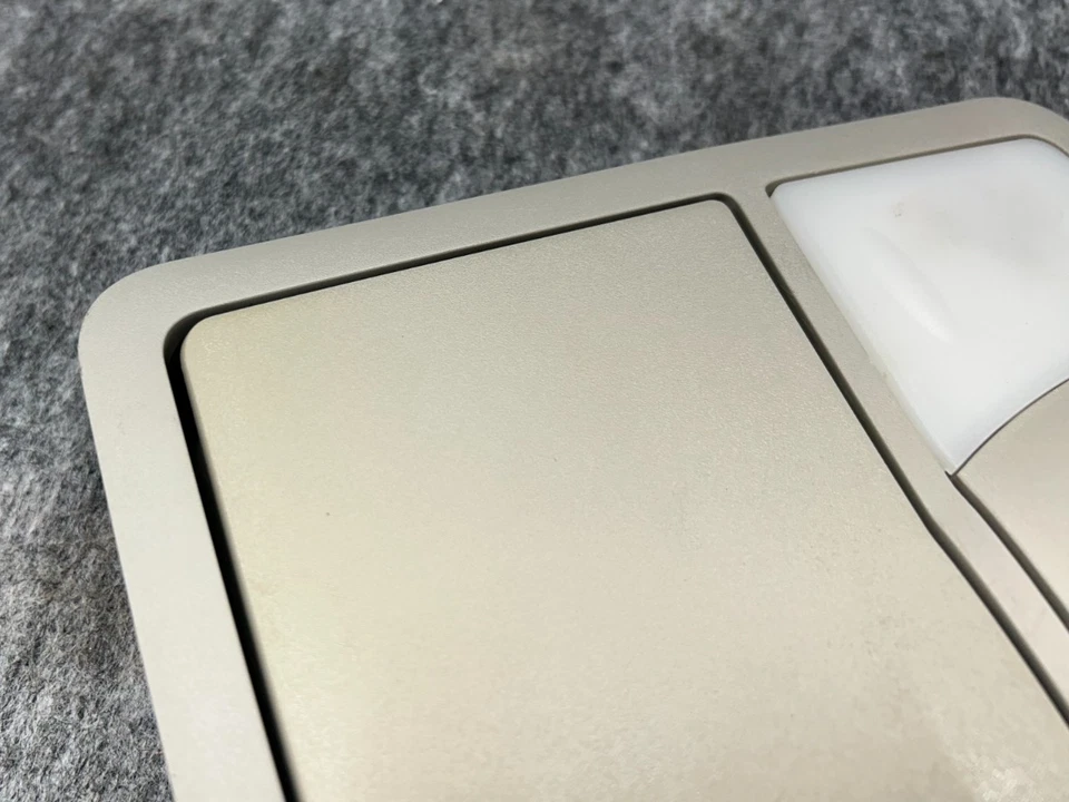 INTERRUPTOR TECHO CORREDIZO LUZ CÚPULA DELANTERA NISSAN ARMADA PLATINUM 17-18 OEM 150K Foto 3 de 4