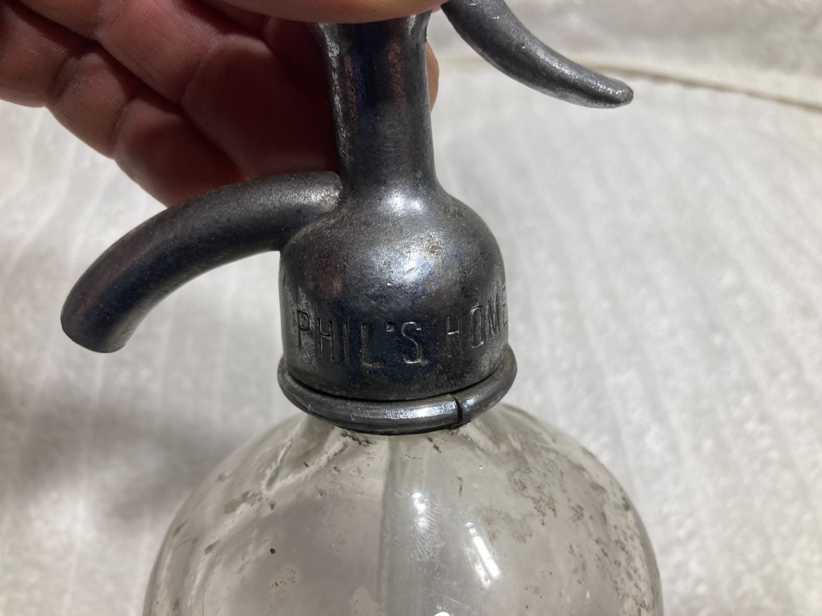 Queen Bottling Co. Seltzer Bottle Etched Clear Glass Brooklyn, NY