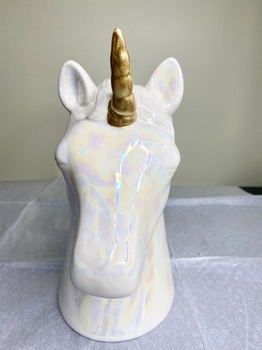 Schillerndes weißes Einhorn-Sparschwein aus Keramik - Bild 6 von 9