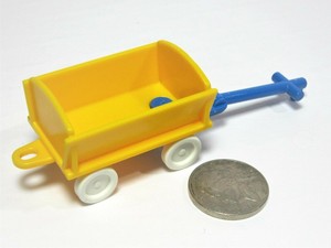 playmobil yellow house