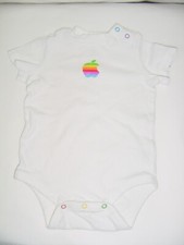 CLASSIC APPLE COMPTER BABY SLEEPER 3-6 MONTHS
