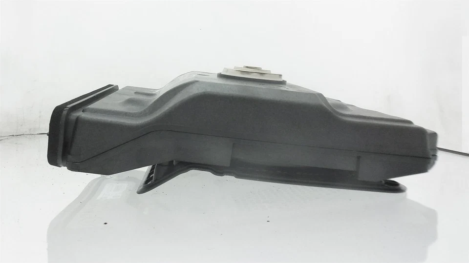 2014-2018 Bmw 328D Sedan Passenger Right Subwoofer 65-13-9-210-150 - Image 3 of 4