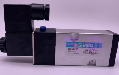 1PCS NEW FIT FOR SHAKO plate electromagnetic directional valve BD520-D AC220V