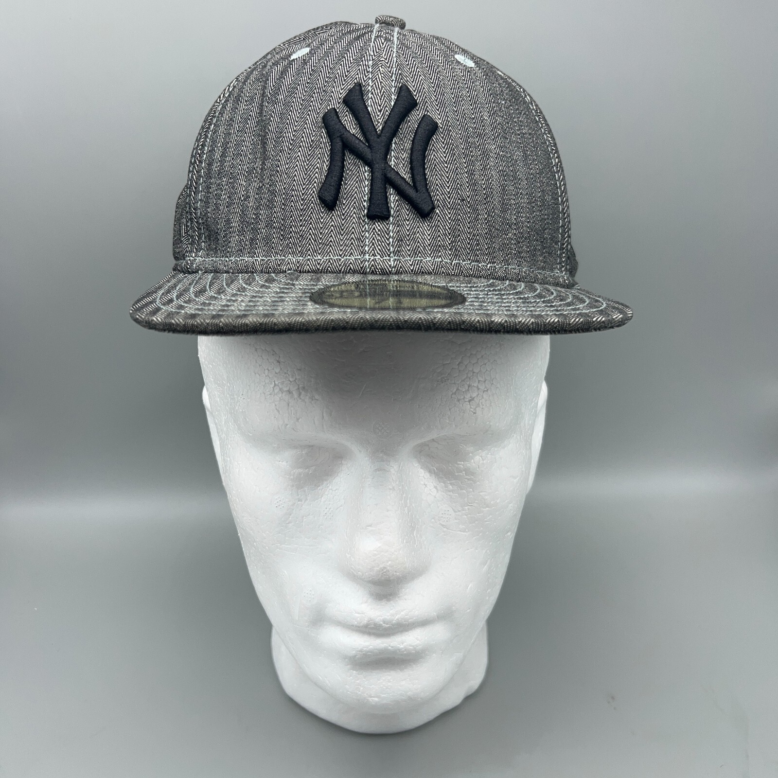 New York Yankees Hat Gray Herringbone Fitted 7 1/4 Cap 59Fifty MLB Authentic NYC