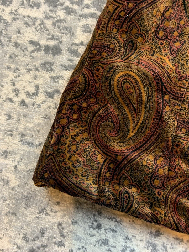Chaleco Chaleco Largo de Terciopelo Paisley Lujoso Laura Ashley ~ Botones de Lazo ~ Talla 8 Foto 2 de 4