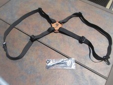 Binocular chest carry straps